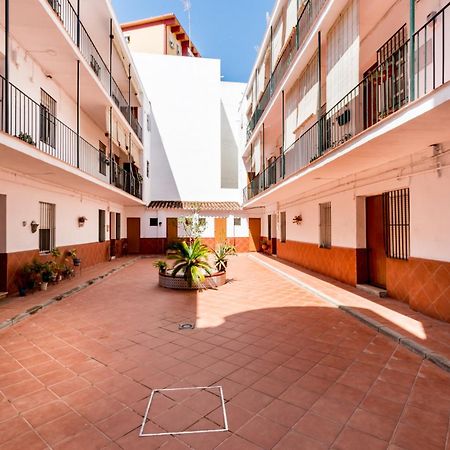 דירות סביליה Holi-Rent Salado מראה חיצוני תמונה